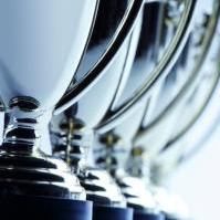 Dr. Gunduz receives Faculty Research Excellence Award